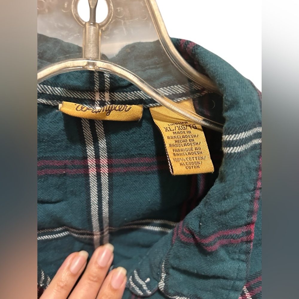 Wrangler Vintage Forest Green Plaid Button Down Shirt - Picture 14 of 14